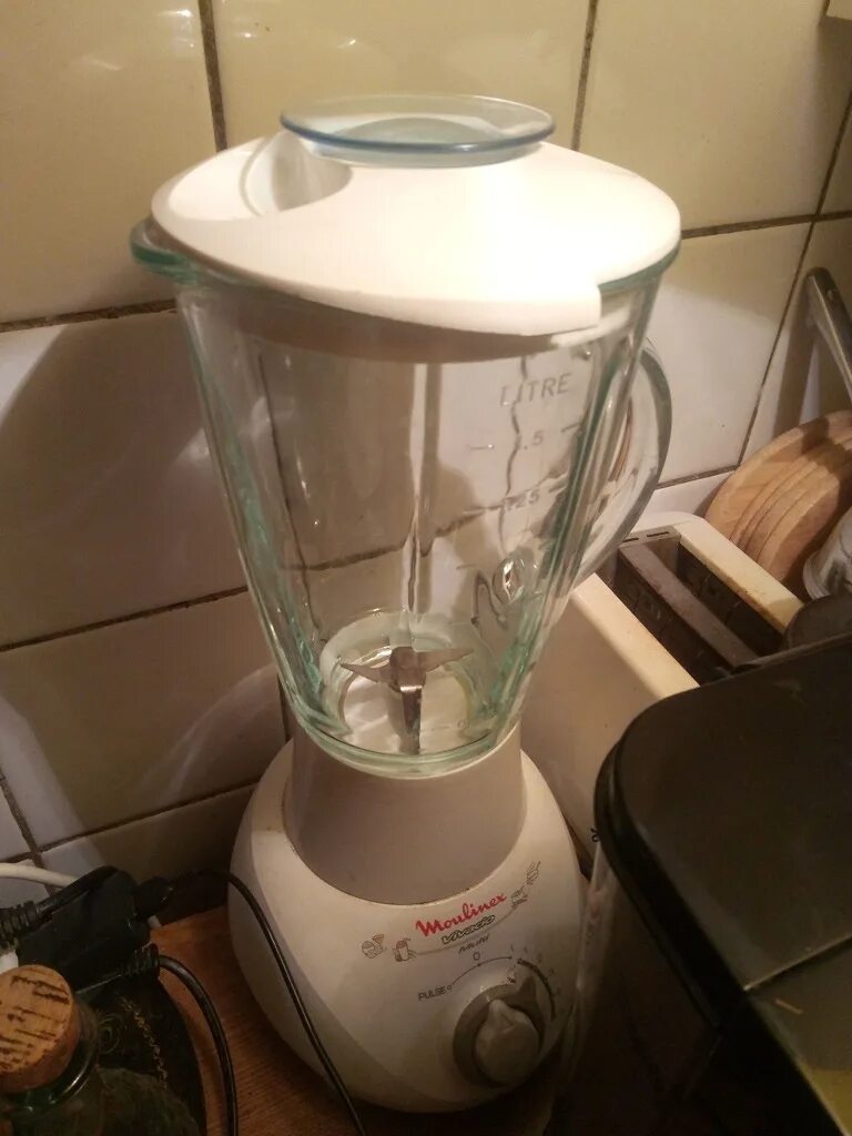 Кухонный комбайн masterchef 750 duotronic. Блендер суповарка мулинекс. Кухонный комбайн мулинекс 2000 года. Кухонный комбайн moulinex 650 masterchef. Комбайн мулинекс мастершеф 750.