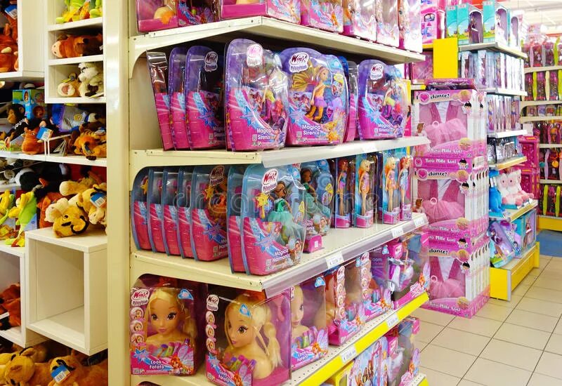 Покажи в каком магазине. Игрушки которые есть в магазинах для девочки. покажи игрушки которые есть в магазине. очень классные игрушки для девочек из детского мира. детский мир отдел для девочек.