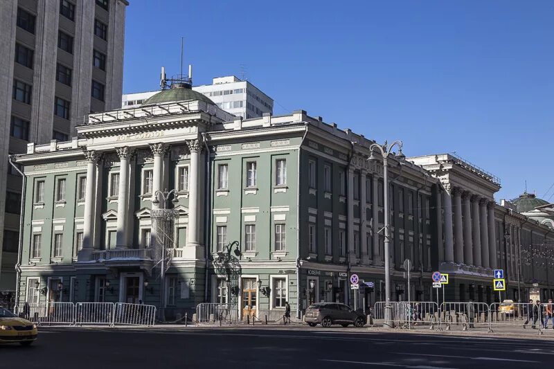 Дом благородного собрания в москве. Дом благородного собрания в москве. Московское дворянское собрание здание. Колонный зал благородного собрания. Дом князей долгоруких (дом союзов).