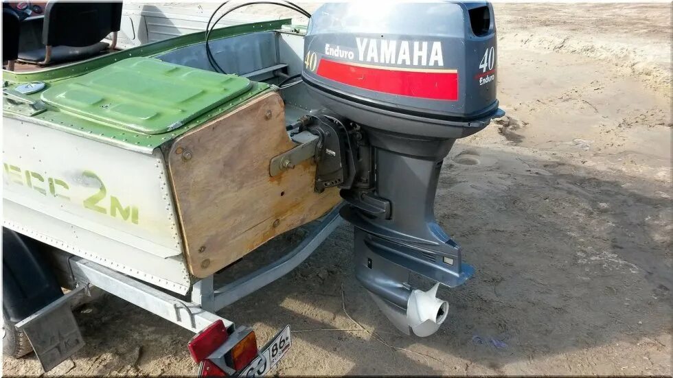 Yamaha 30 купить. Транец под мотор Ямаха 30. Generator Yamaha 30. Ямаха 30 2т на лодке. Ямаха 20 b транец.