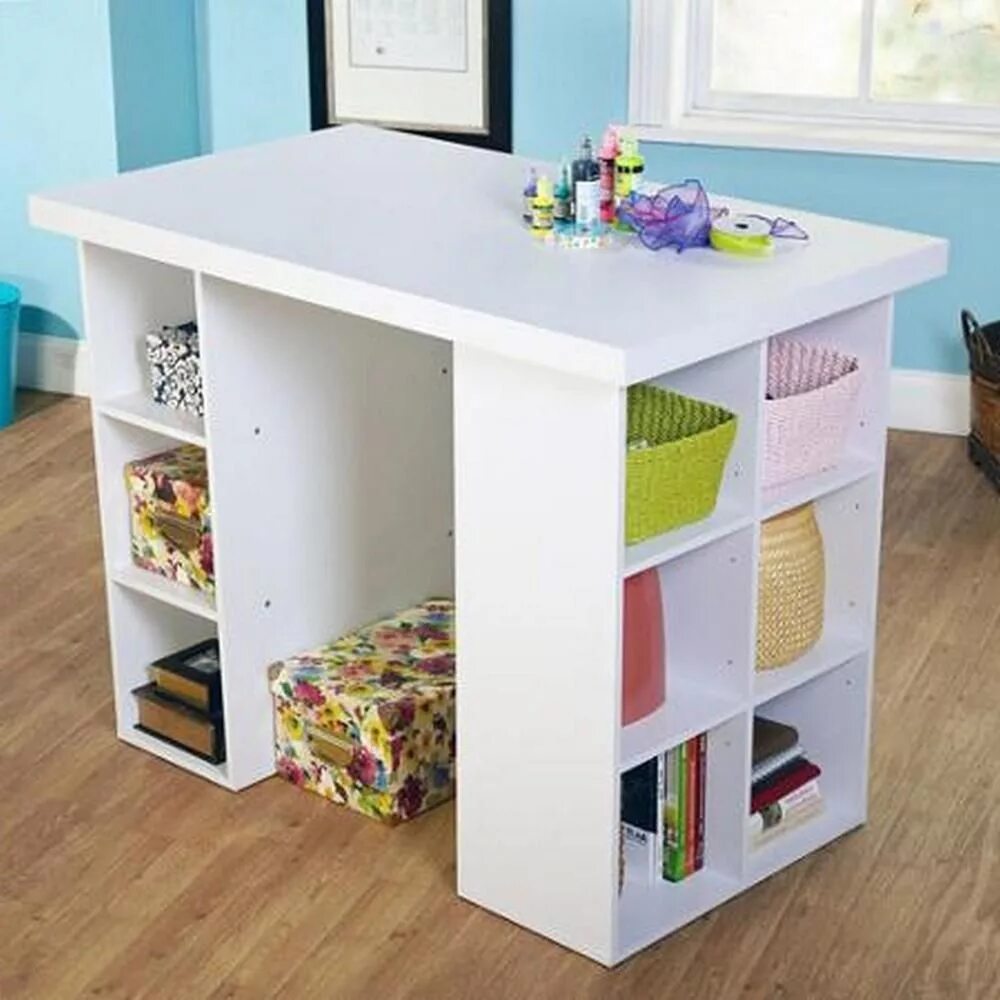 Storage table