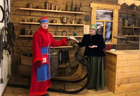 Карельский музей морошки добродеда и карелочка