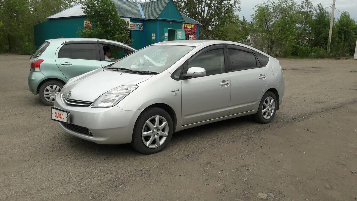 Тойота приус в новосибирске. Toyota prius hybrid 2017. Тойота приус 20 кузов 2008 год. Toyota prius 2019 zvw55-6003438. Тойота приус в новосибирске.