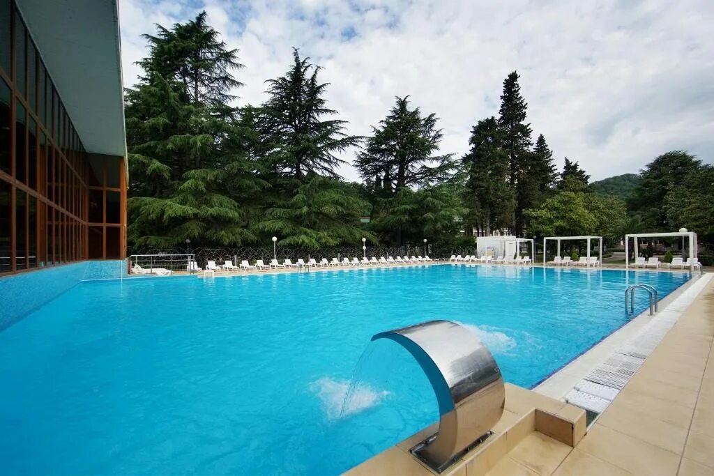 Отель Alean Family Resort & SPA Sputnik 4* в Сочи, Краснодарский край, цены от 1