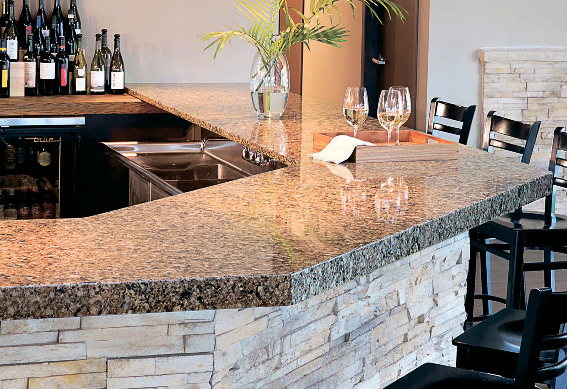 Corian saffron. Столешница для кухни из искусственного камня недорого. Staron so446 sanded oatmeal. Кухни с кварцевым агломератом. Столешница для кухни из искусственного камня недорого.