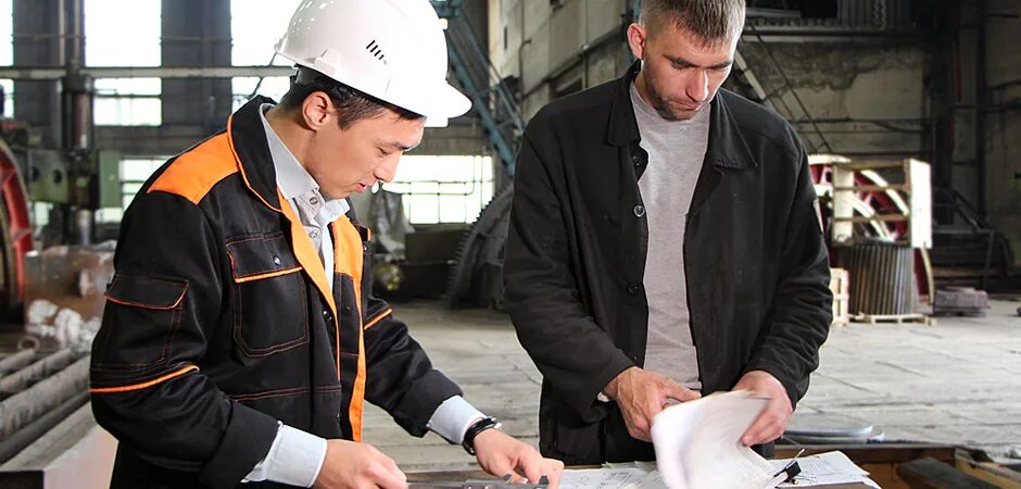 Цех 113 омсктрансмаш. Лобов омсктрансмаш. Увз омсктрансмаш. Директор завода омсктрансмаш. Омский завод транспортного машиностроения.