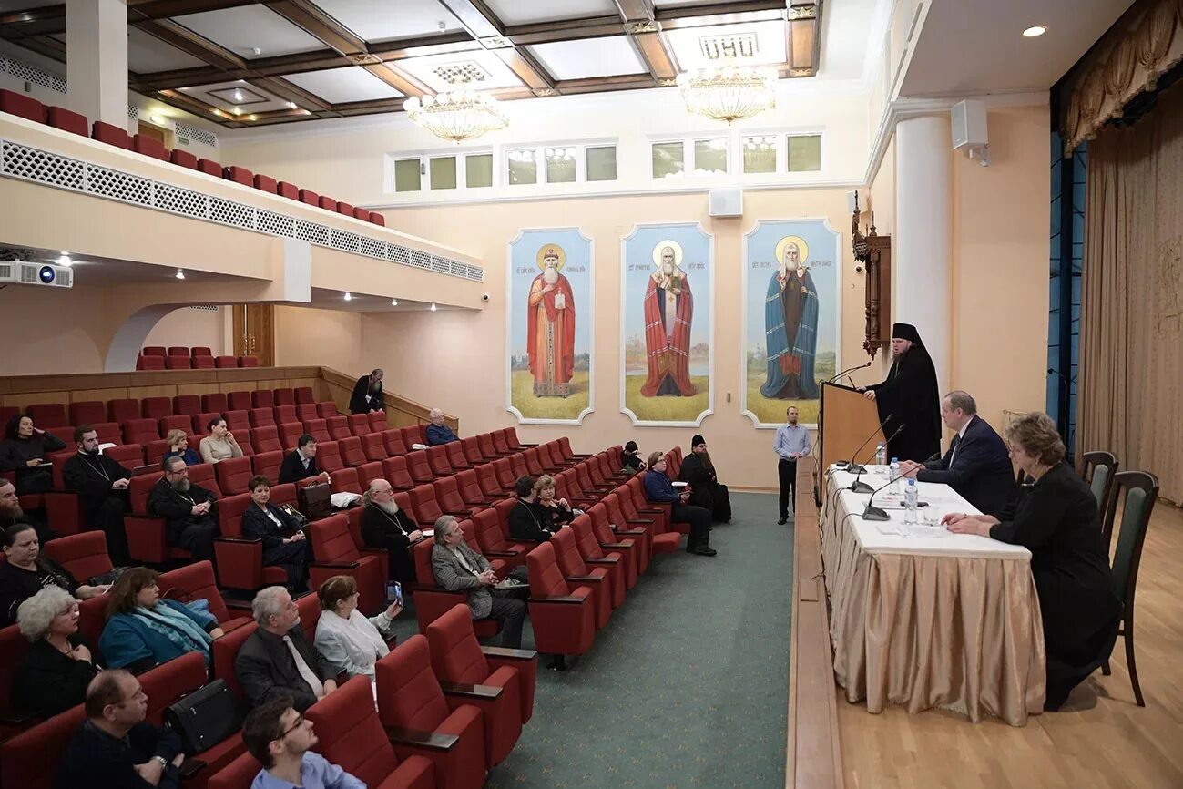 Православные общества москвы. 7 съезд общества православных врачей. 24.10.2025 православный праздник. съезд православной молодежи европы в городе клужнопока.