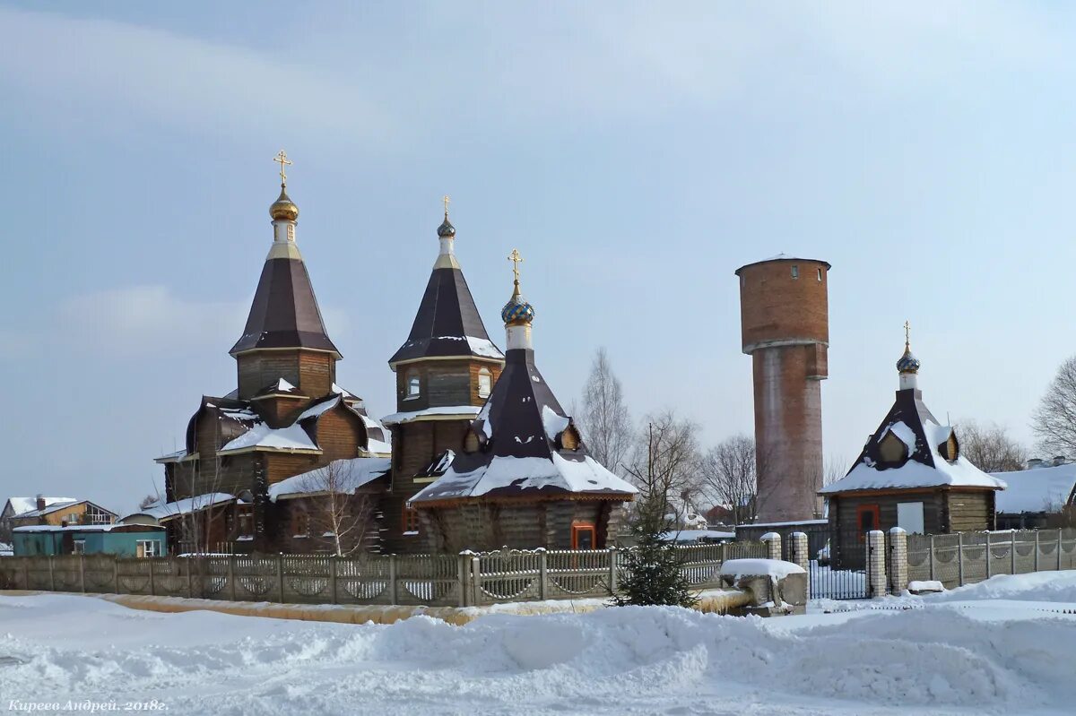 Поселок стрелецкий орловская. Храм Казанской иконы Божией матери в Орле. Казанская Церковь в Стрелецком. Церковь п. Стрелецкий храм. П Стрелецкий Орловская область.