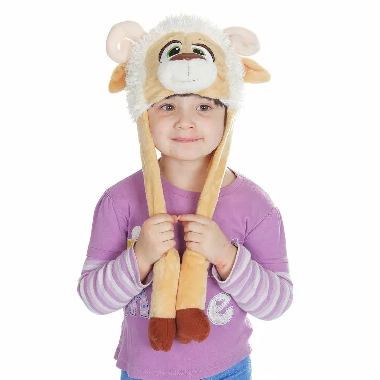 Шапка овечка вязаная. Шапка овечка. Шапка ягненка. Шапка ягненка. Шапочка овечки.