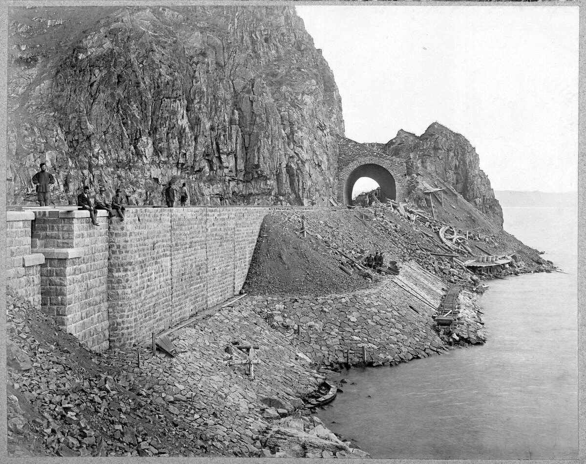 Кругобайкальская железная дорога 1905. Кругобайкальская железная дорога тоннели. Кругобайкальская дорога (1899—1905). Кругобайкальской железная дорога 1904.