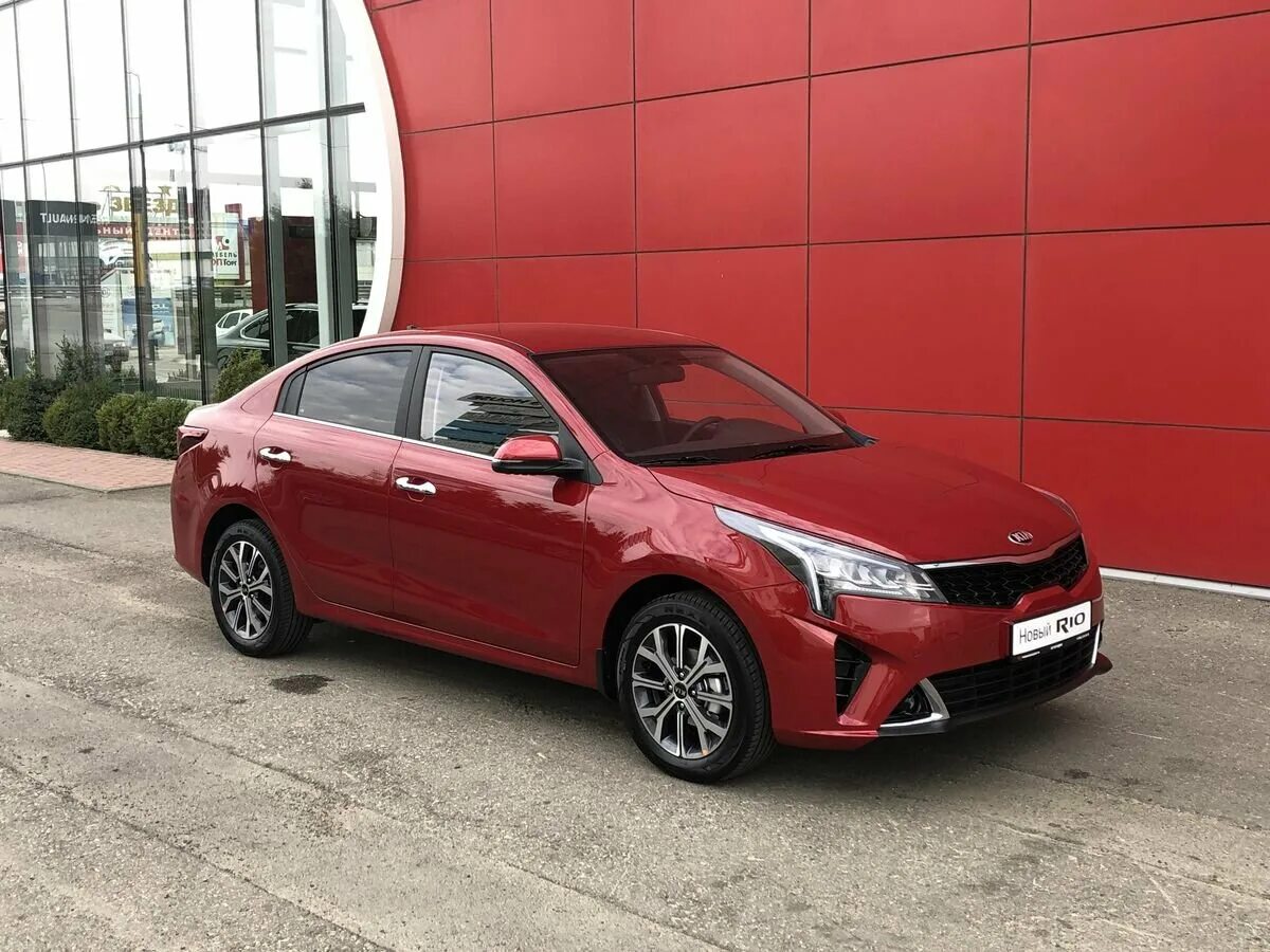 Kia Rio Red 2021. Киа Рио 2021 красная. Киа Рио 4 2021. Красный седан Kia Rio IV Рестайлинг 1.6 at (123 л.с.).