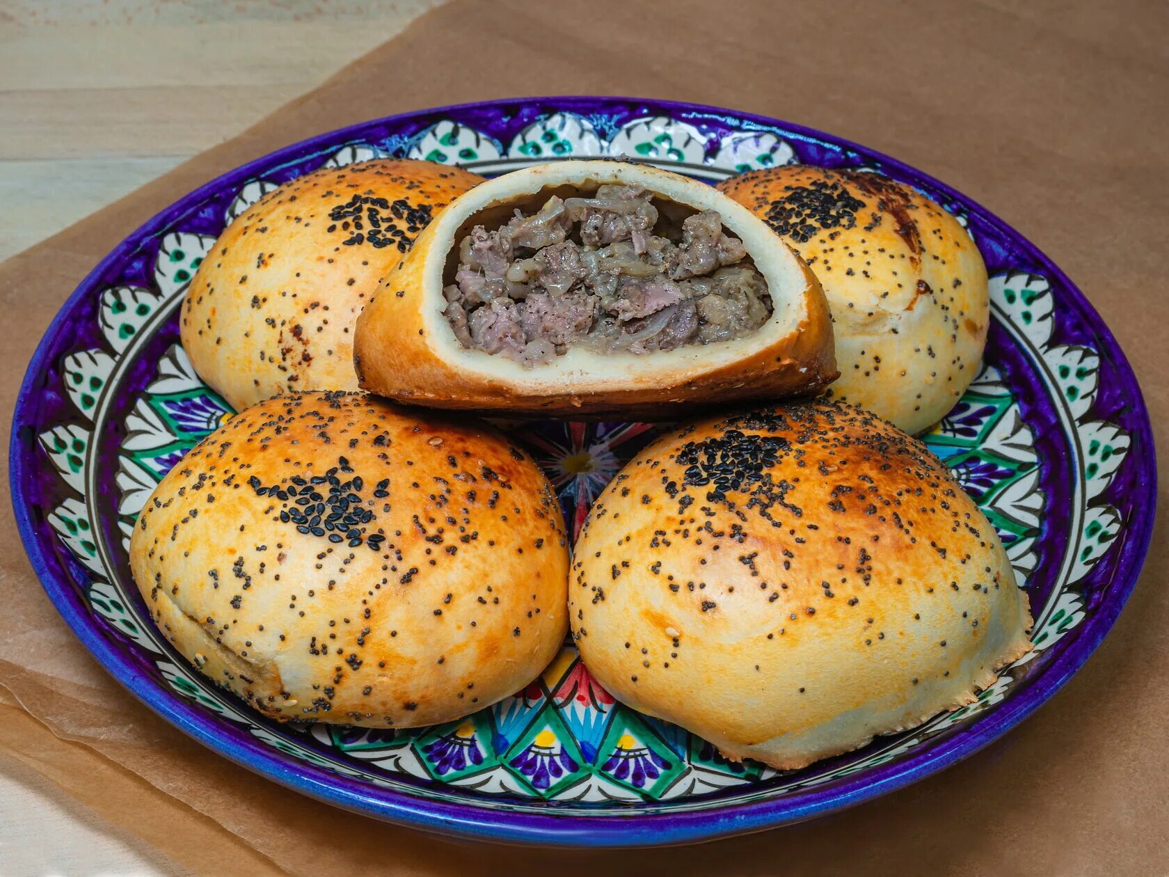 Тандыр самса лосино. Восточная тандырная самса евпатория. Самса пармуда. Самса тандырная самса тандырная. Тандыр самса лосино.