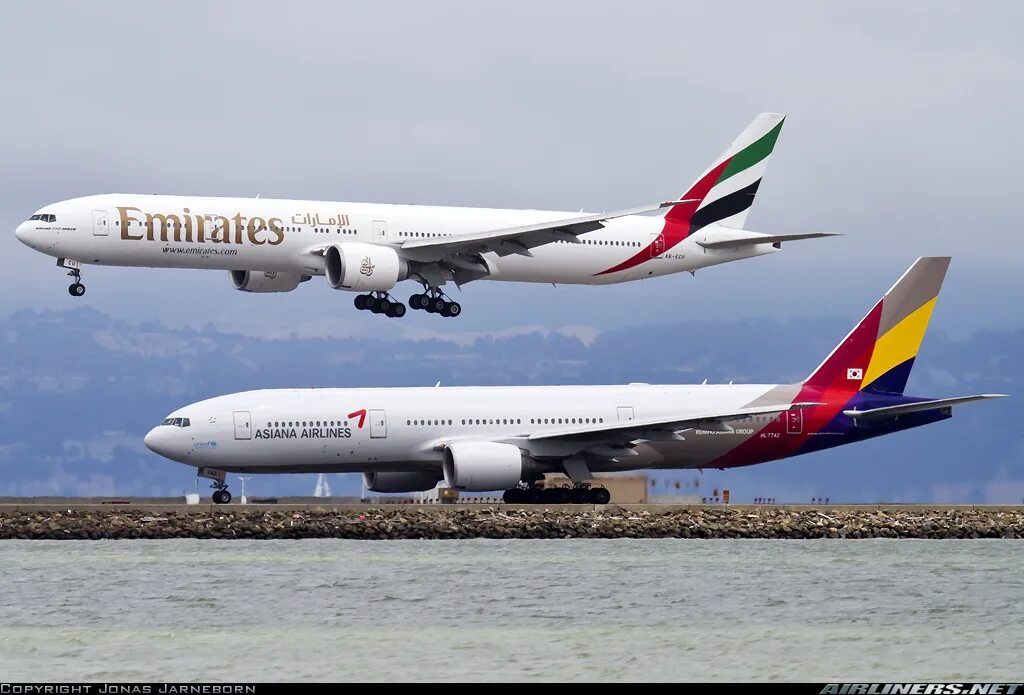 Самолёт boeing 777-300er. Боинг 777 клм. Боинг 77. Самолёт боинг 777 аэрофлот. Боинг 777 эйр франс.