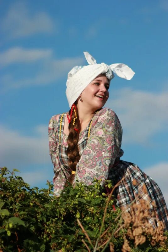 Людмила солоха. Солоха красная. Солоха баба. Солоха баба. Украинская солоха.