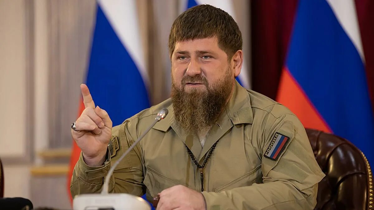 Кадыров заявил о готовности отдать. Рамзан кадыров глава чеченской республики. кадыров 2025. кадыров 2025. рамзан кадыров 2025.