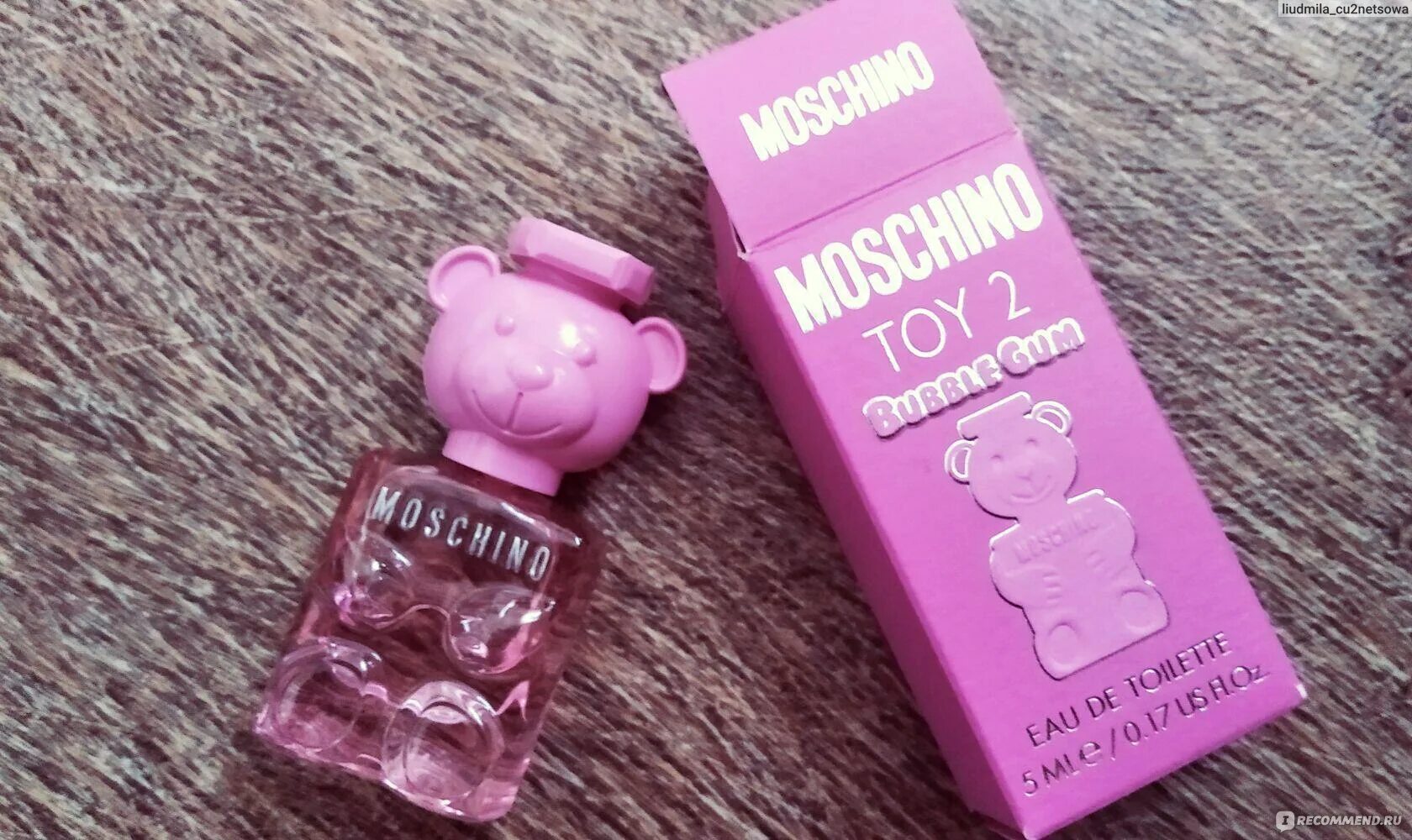 Moschino "Toy 2 Bubble Gum Eau de Toilette" 50 ml. Москино той 2 бабл гам 5 мл. Духи Москино той 2 бабл гам. Moschino духи Bubble Gum. Москино мишка оригинал