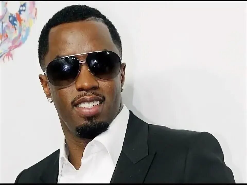 Пафф дэдди. Пафф дэдди и бигги. P diddy big. Пи дидди обвиняют в торговле людьми. Ноториус биг.