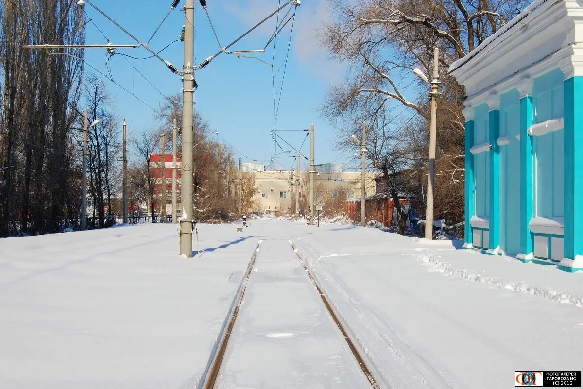 Остановка тракторная. Станция Тракторная Волгоград. Тракторная пассажирская Волгоград. Станция "Тракторная Товарная" 1943. Новомосковск 2 станция ЖД.