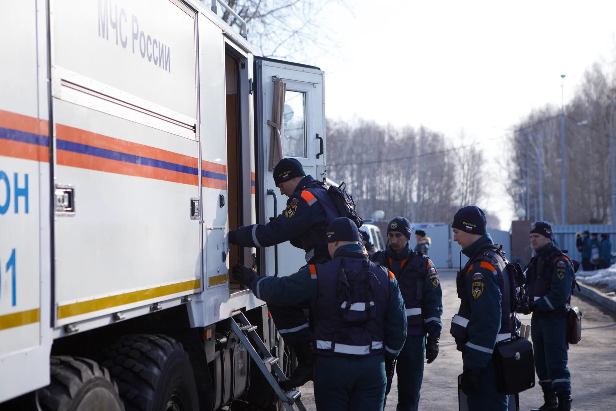 МЧС. Спасатель МЧС. ГУ МЧС России по Новосибирской области. МЧС фото. Дух спасения 22