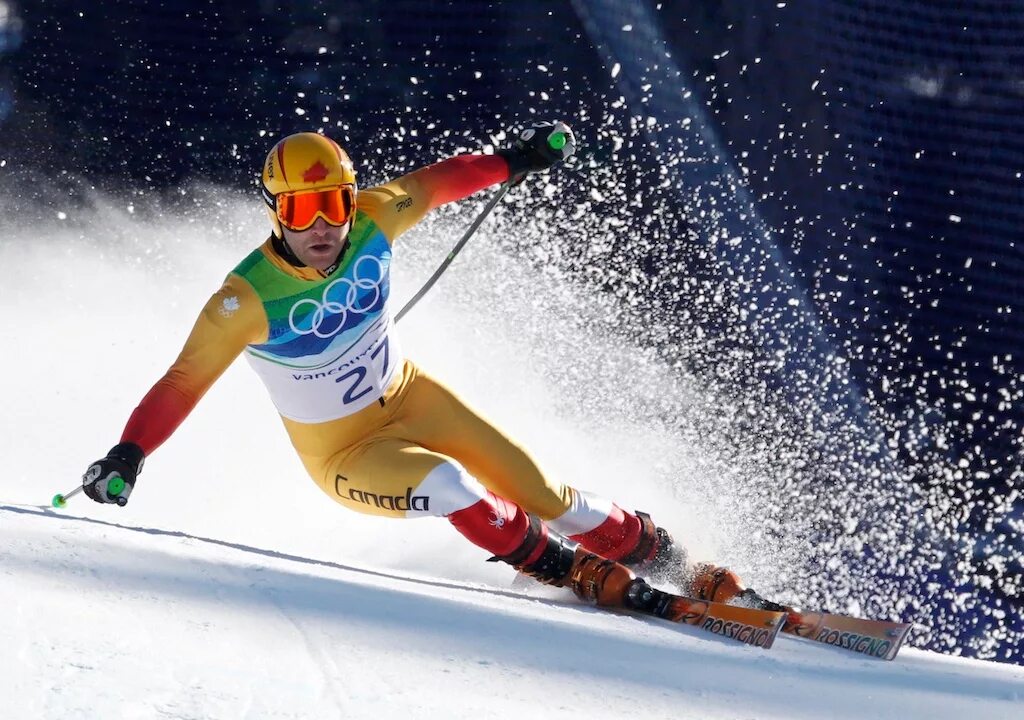 Лыжный спорт в олимпийском движении. Горные лыжи спорт. Горные лыжи спортсмен. Горнолыжники знаменитые. Спортсмены в движении.
