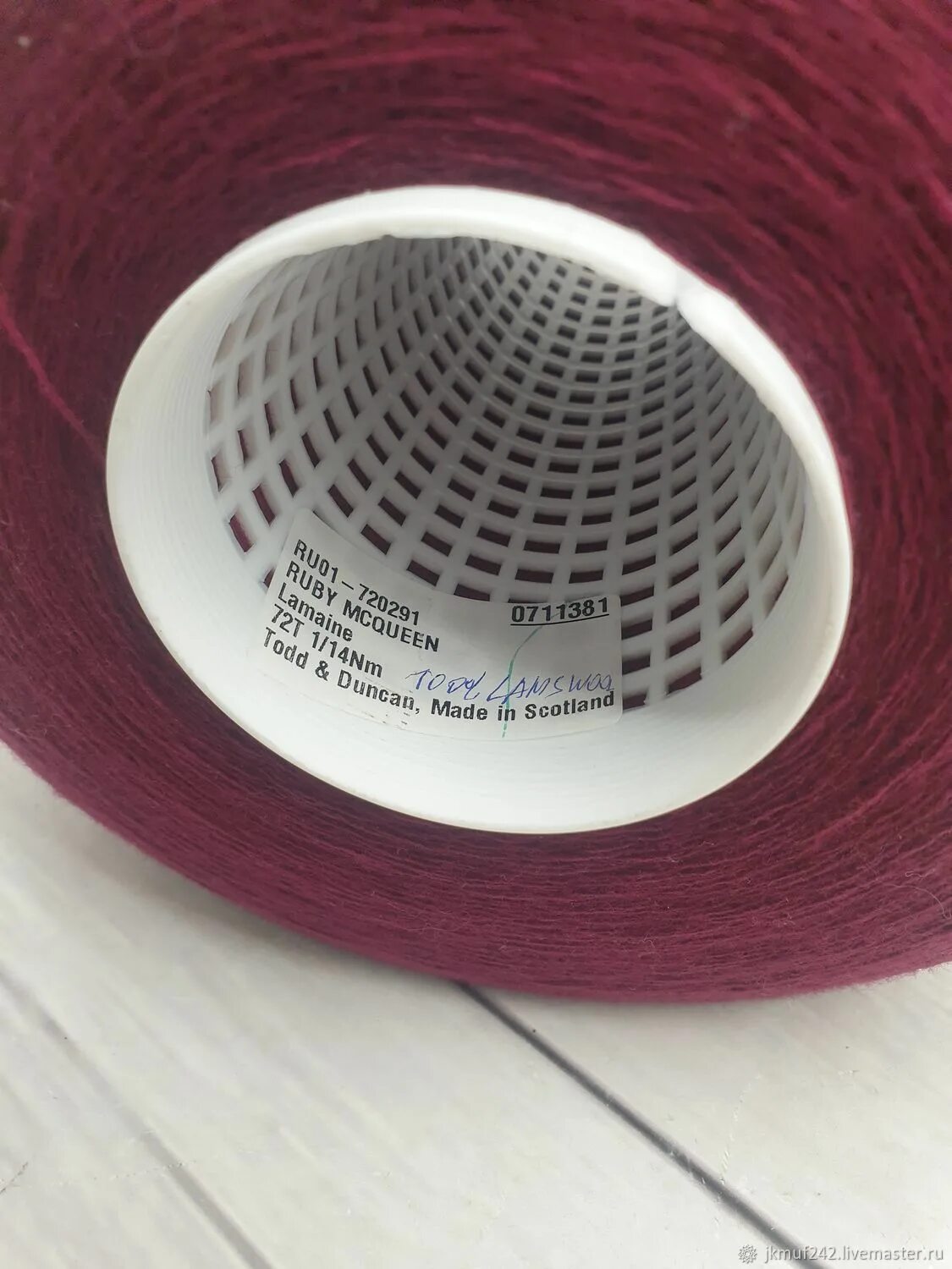 Todd duncan пряжа. Todd duncan russet red. lamaine todd and duncan пряжа. todd duncan spitfire. пряжа laxford todd duncan с утолщением.