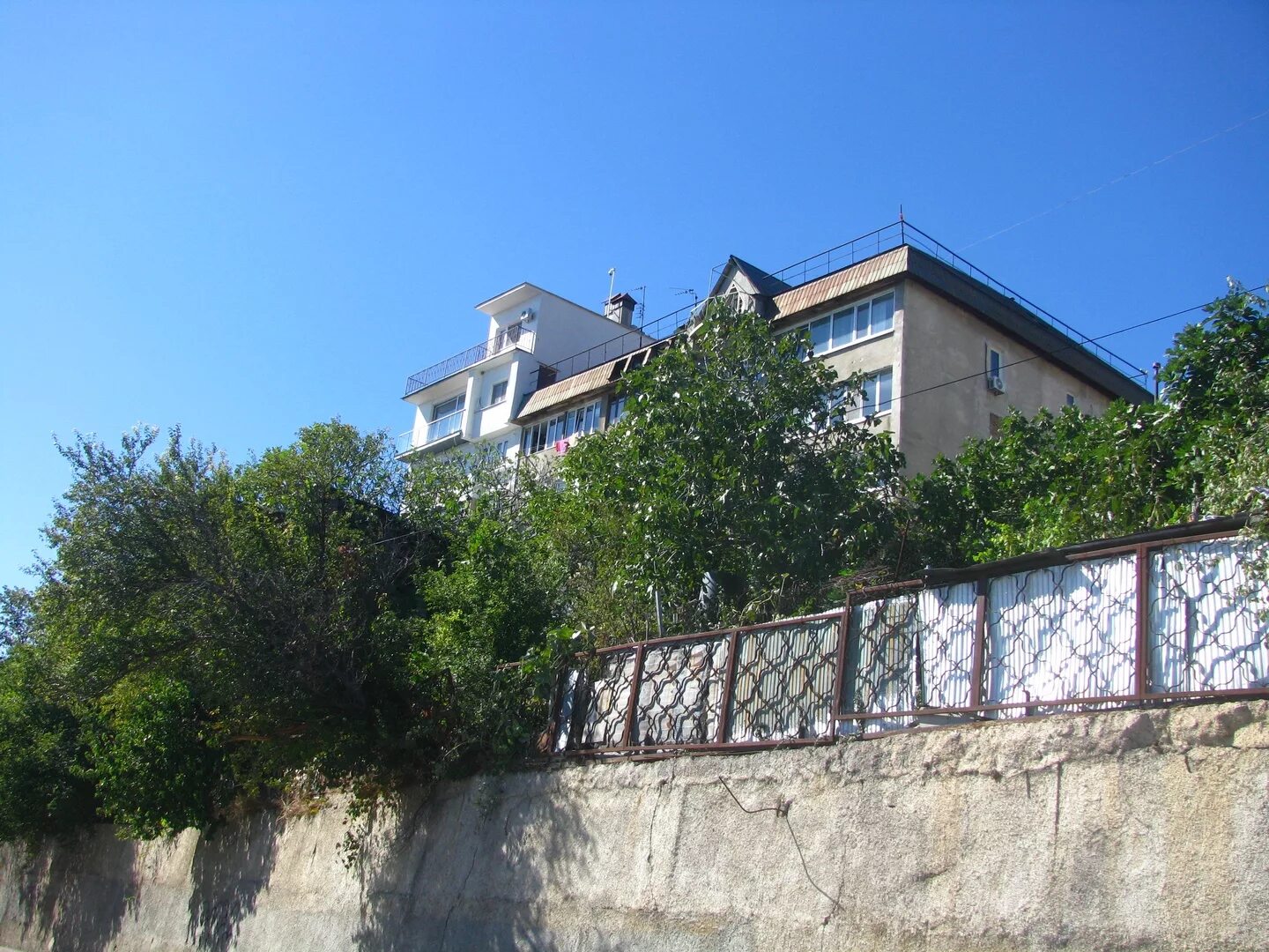 Севастопольское шоссе 2. Алупка севастопольское шоссе 2а. севастопольское шоссе 46 алупка. г. алупка, севастопольское шоссе, д.2а. город алупка севастопольское шоссе д 60.