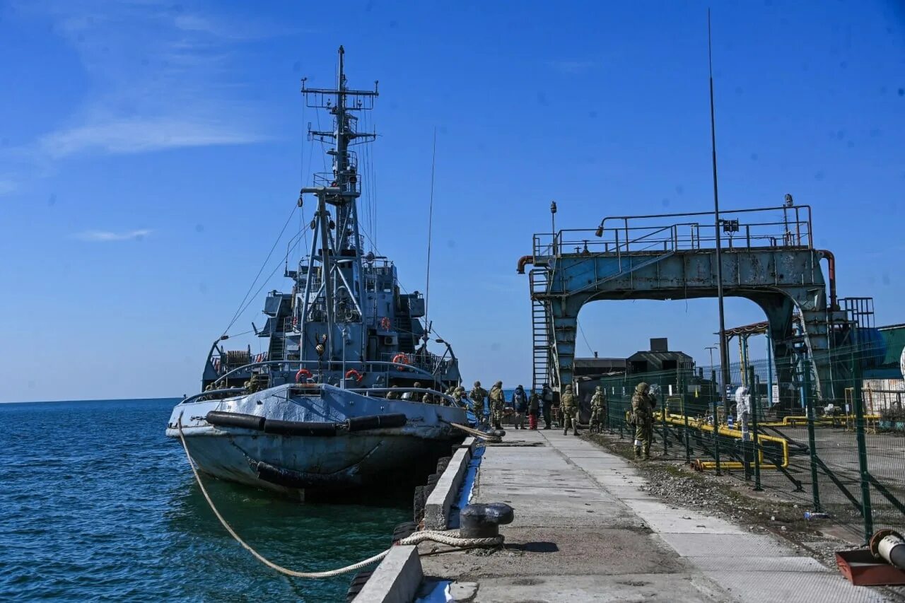 Корабль р. Бердянск корабль вмс украины. бердянск корабль вмс украины 2025. порт бердянск 2025. базы вмф украины.