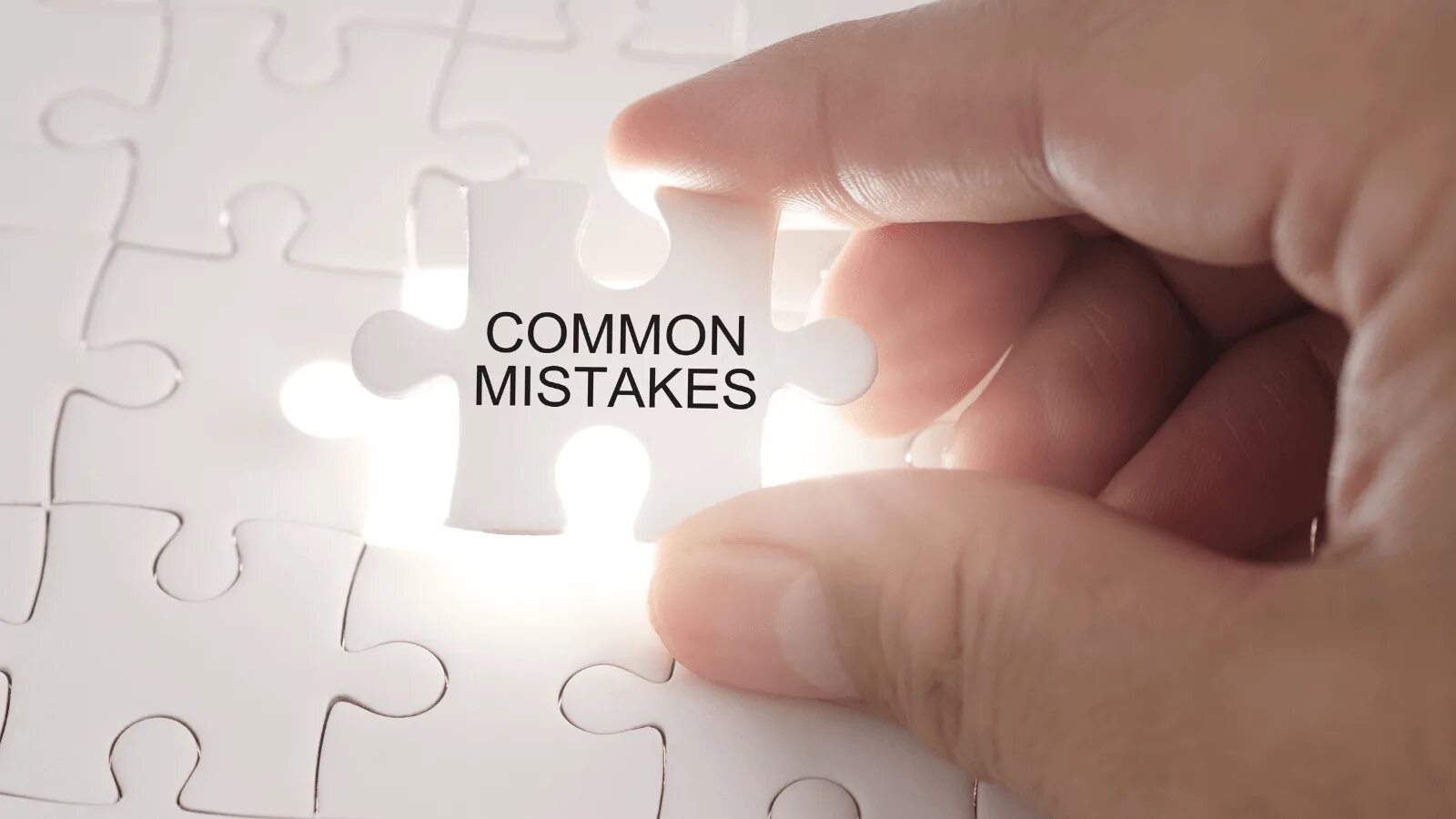 Заставка для программы mistakes. Common mistakes Cambridge. English mistakes. Common mistakes