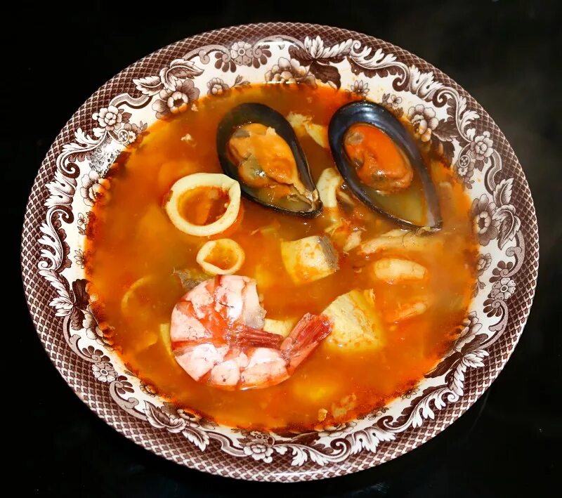 уха буйабес. буйабес атлантик. суп буйабес империал. французский суп буйабес. суп буйабес империал.