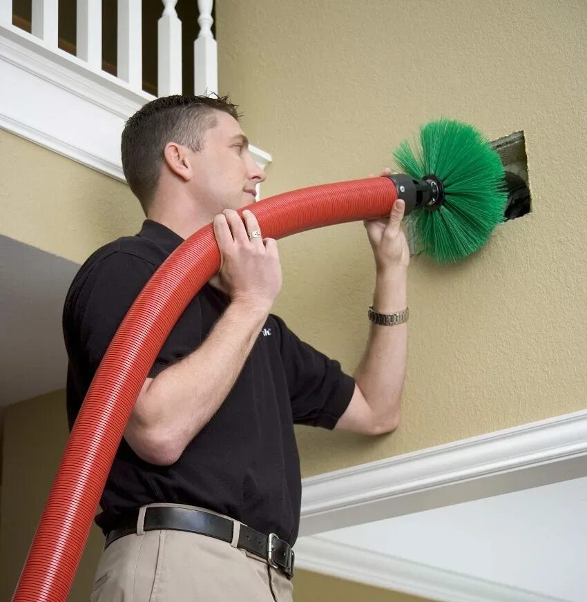 Как прочистить вентиляцию. Air Duct Cleaning. Прочистка вентиляции в квартире. Чистка вентиляции в квартире. Пылесос для чистки вентиляции.