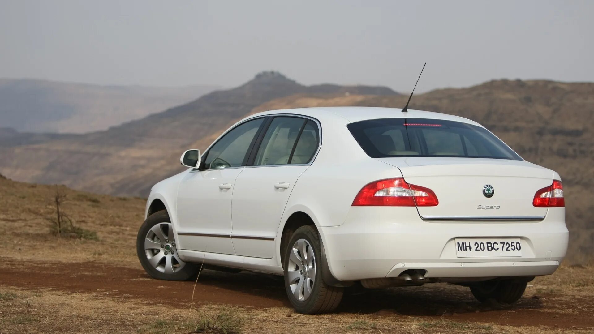 Шкода суперб 2 1.8. Шкода суперб 2014 1.8. skoda superb 2013. шкода суперб 2008 1.8. шкода суперб 2012 1.8.