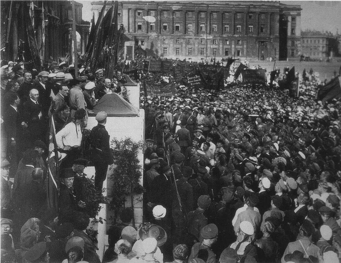 Петербург 1917. Ленин на субботнике 1 мая 1920. Петроград 1920 год сенная площадь. Петроград 1920 год. Петроград 1920 год.