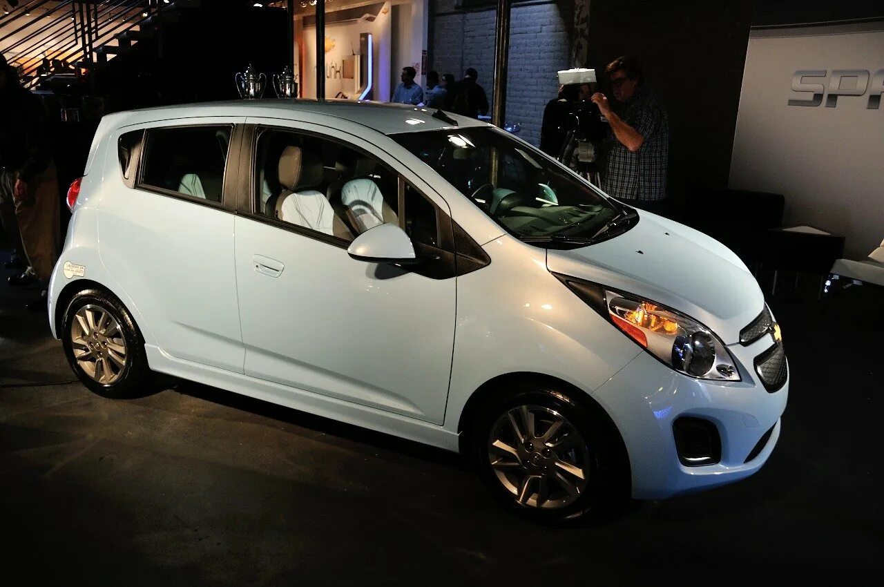 Spark mystery. Chevrolet spark 2025. chevrolet spark 2010 белый. шевроле спарк белая. chevrolet spark 2014.