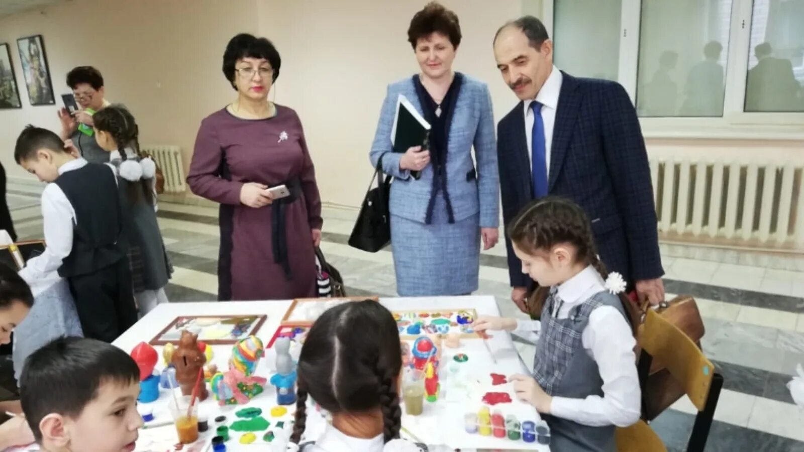 Гимназия фахретдина альметьевск. Татарская гимназия альметьевск. Гимназия фахретдина альметьевск. Гимназия 1 им р фахретдина альметьевск. Татарская гимназия альметьевск.