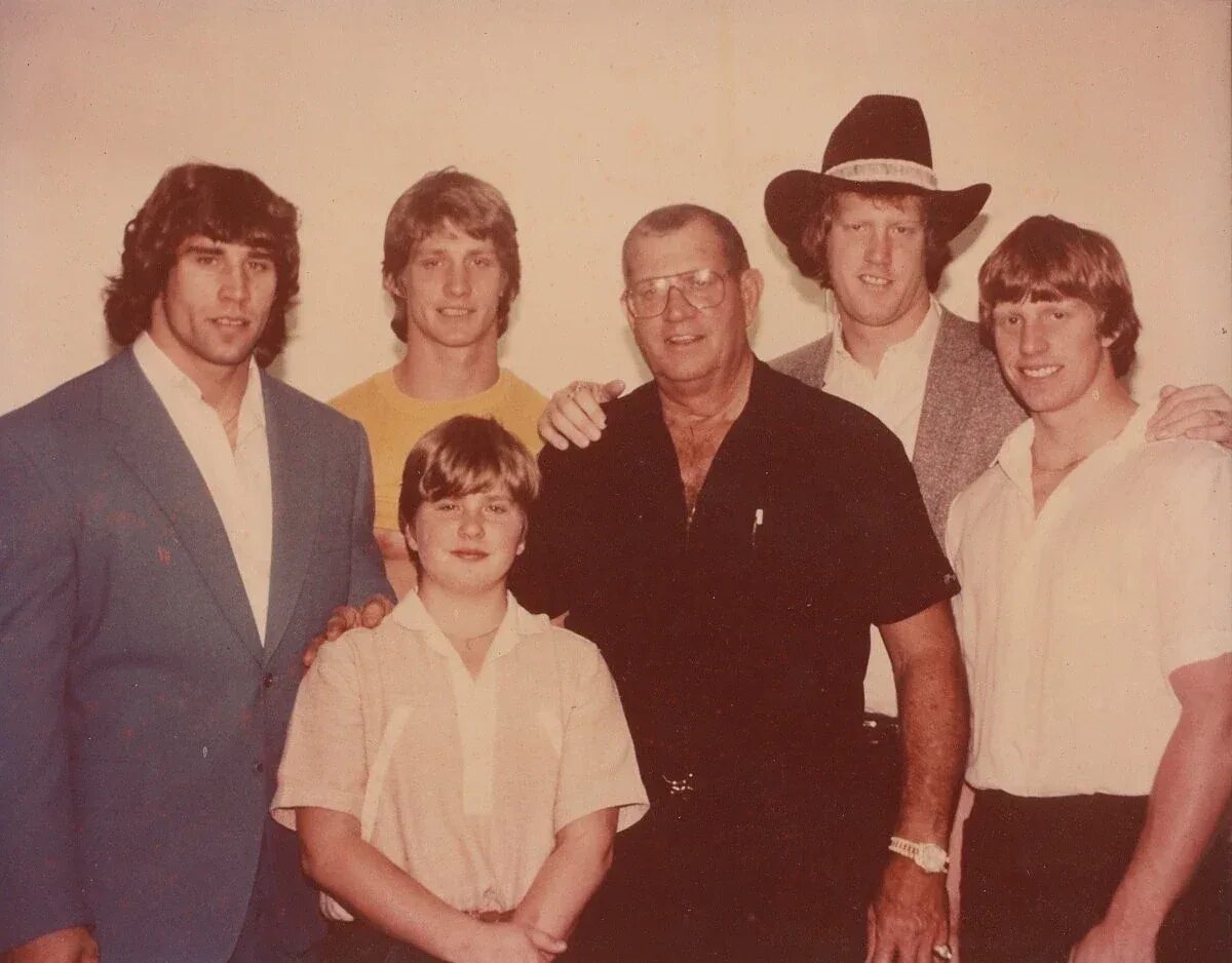 Von Erich Family. Fon ERIH Family. Майк фон эрих