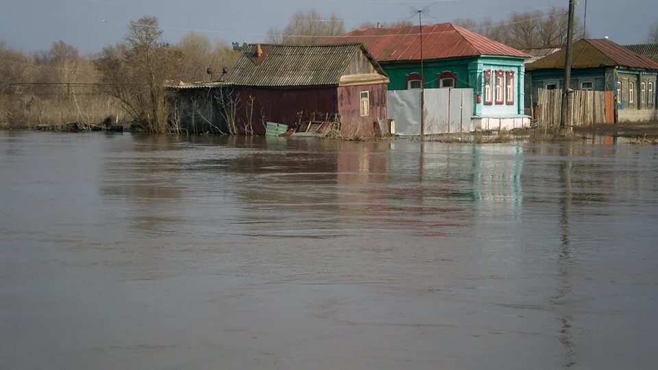 Половодье Усть Щербедино. Половодья в городе Аткарск. Саратовская область Романовский район где затопило. Фото Усть Щербедино.