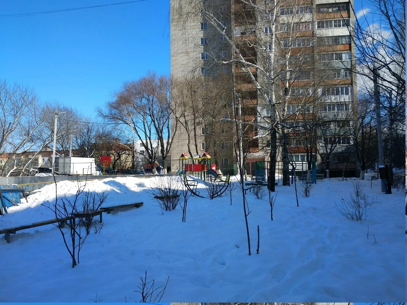 2 бутырки 13 рязань. Г рязань бутырки 3 дом 3. Рязань ул 3 бутырки. Номер магазина фаворит в колпашево. 2 е бутырки.