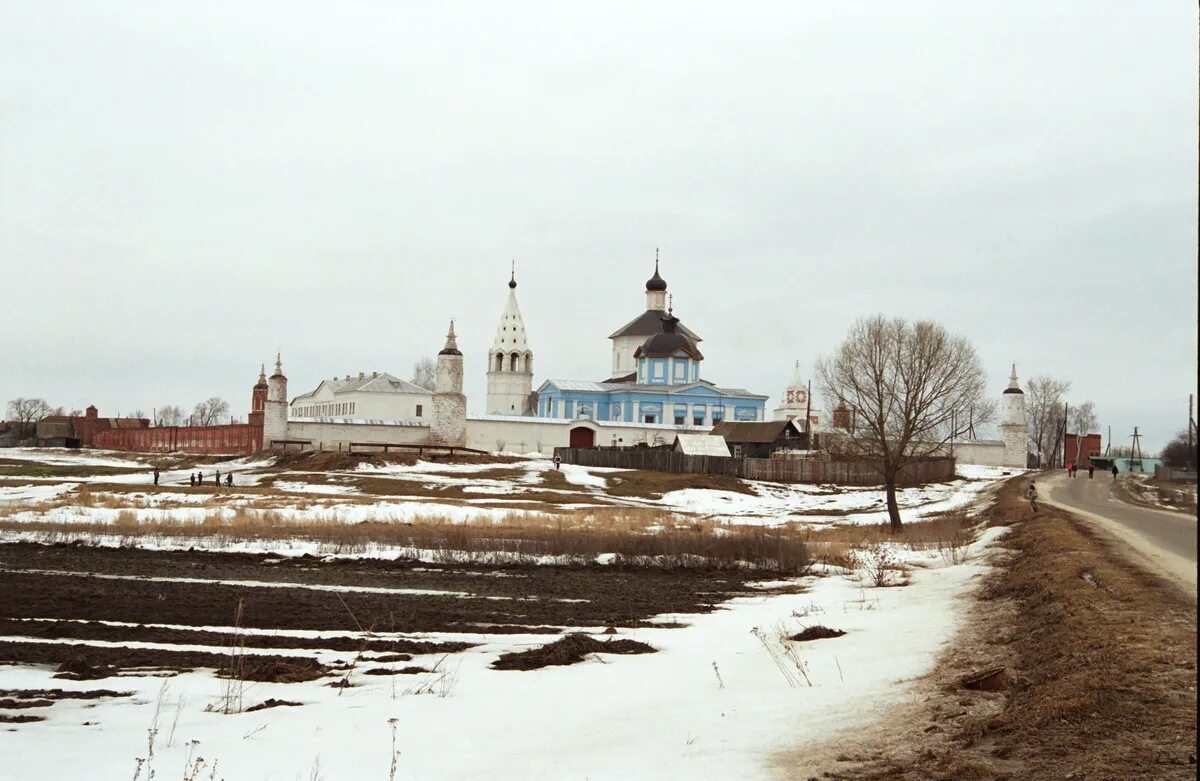 Бобреневский монастырь коломна. Богородице-рождественский бобренев монастырь. бобренев монастырь коломна. бобренев монастырь, коломна вид через реку. бобренев монастырь реставрация.