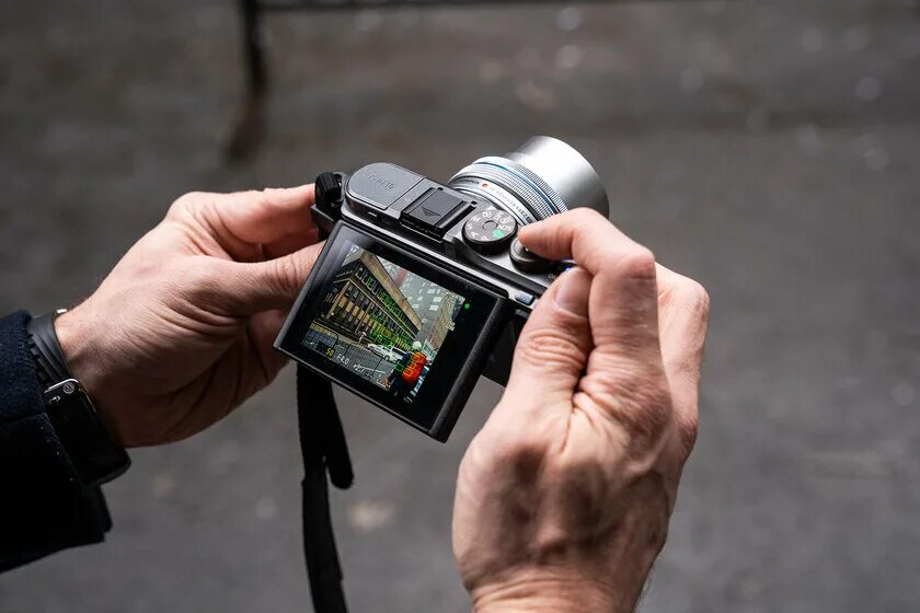 Зеркальные фотоаппараты samsung. Видеоаппаратура для съёмки. Nikon zf. Cinema camera. Снимки на цифровой фотоаппарат.