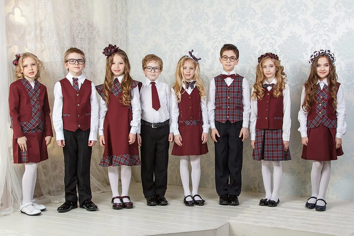 Форма для школы. Модная школьная форма. Модная школьная форма. Школьная форма в школе. Стильная одежда для школы.