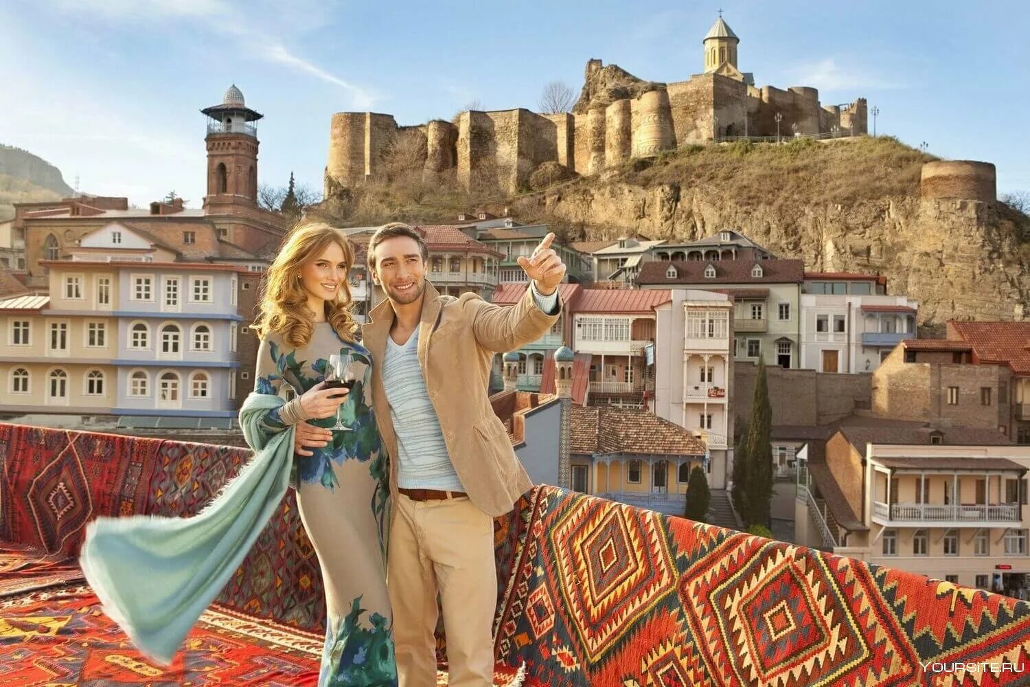 Грузия Тбилиси туризм. Грузия Тбилиси путешествие. Тбилиси туристы. Романтическое путешествие.