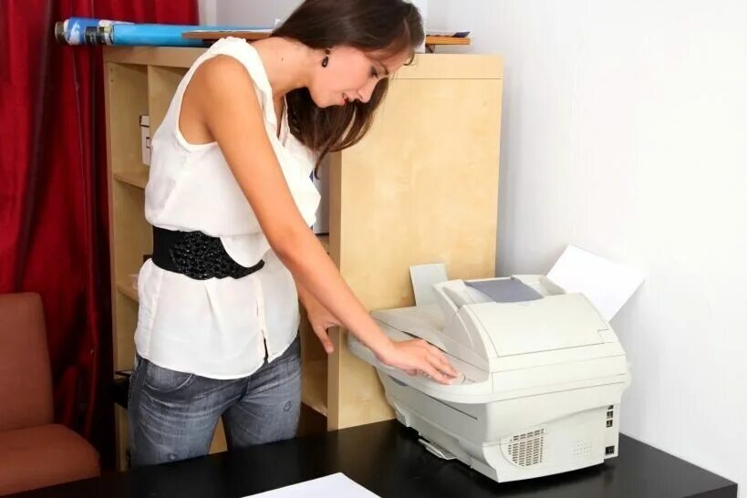 Her up. тэсс бейли. Ripping her own tights. Amy shark cover.