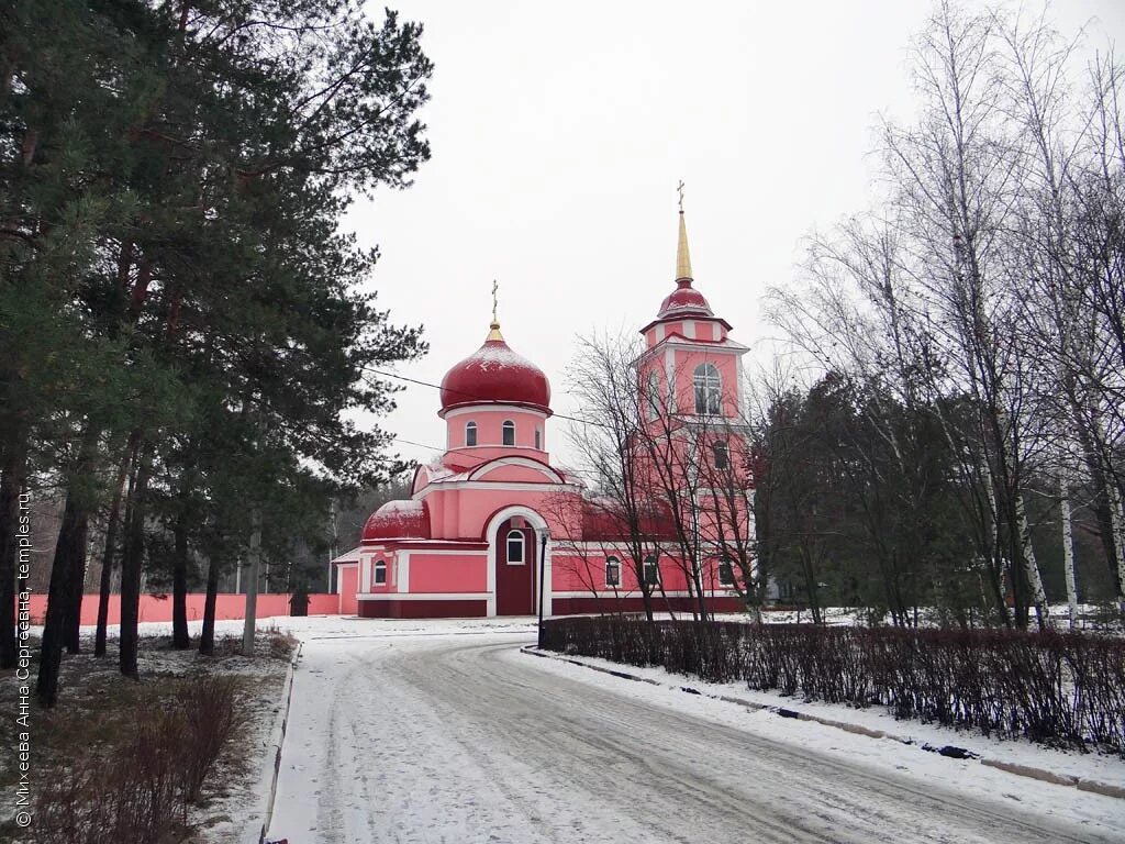больница электроника воронеж храм. церковь святого пантелеймона в воронеже. храм пантелеймона воронеж электроника. часовня областной больницы воронеж. храм электроника воронеж.