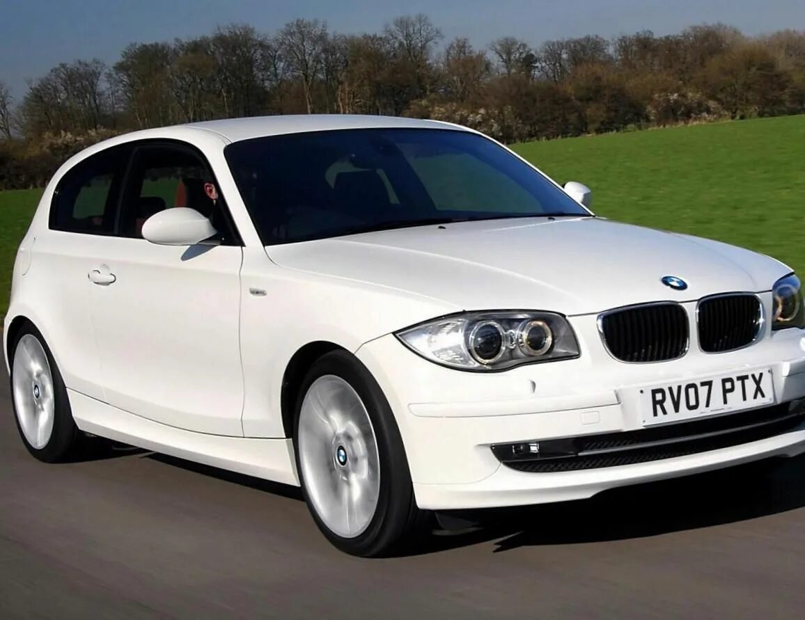Бмв 1 е81. Bmw e81. bmw e81 2010. бмв м1 е81. bmw 1 e81.
