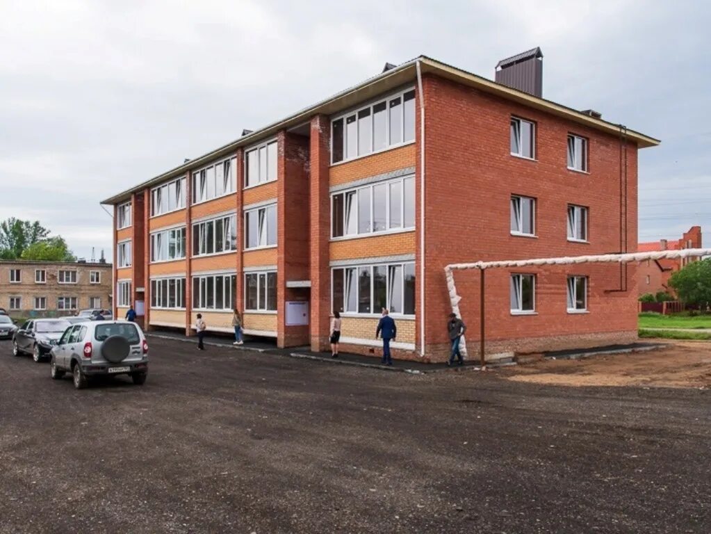 недвижимость маркс. г маркс саратовская область улица энгельса дом 97. ул кирова маркс саратовская область. маркс город квартиры. новострой три этажа.