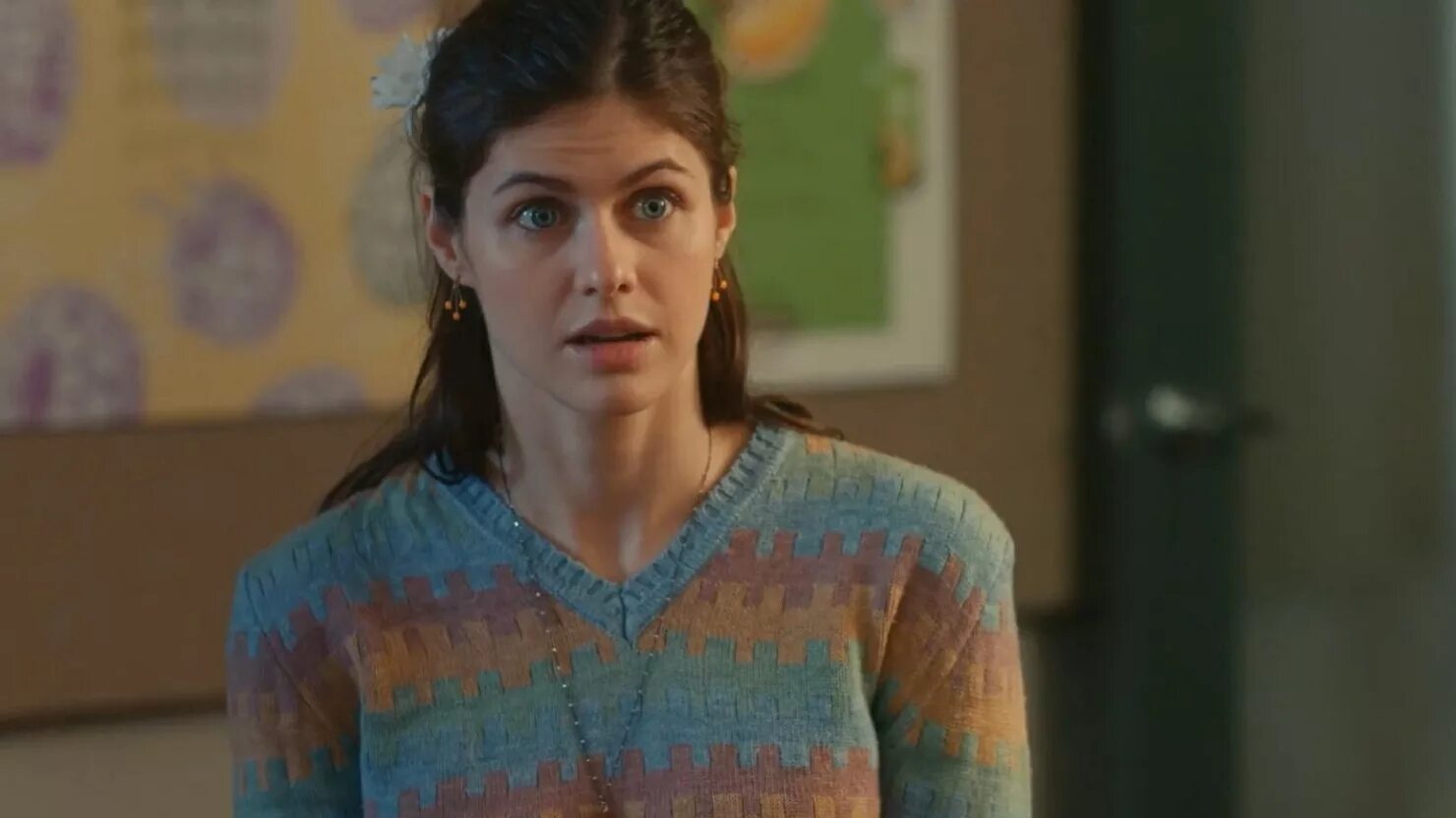 Ты умеешь секрет фильм. Тайлер хэклин и александра даддарио в фильме. Ты можешь хранить секреты фильм. Тайлер хэклин ты умеешь хранить секреты. Ты умеешь хранить секреты трейлер.