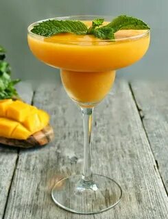 Коктейль манго маракуйя
