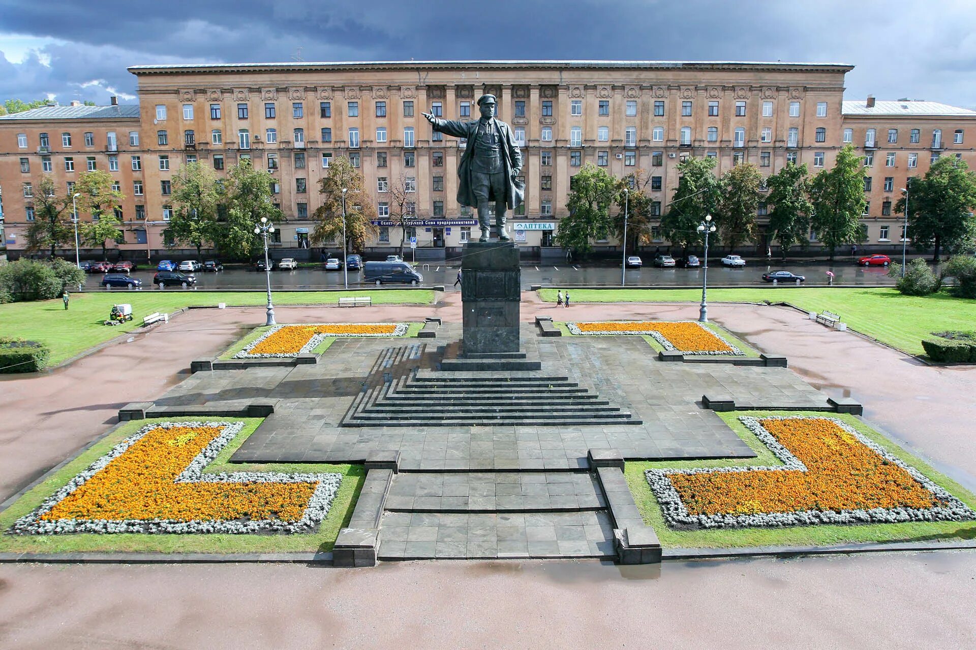 Информация о кировском районе