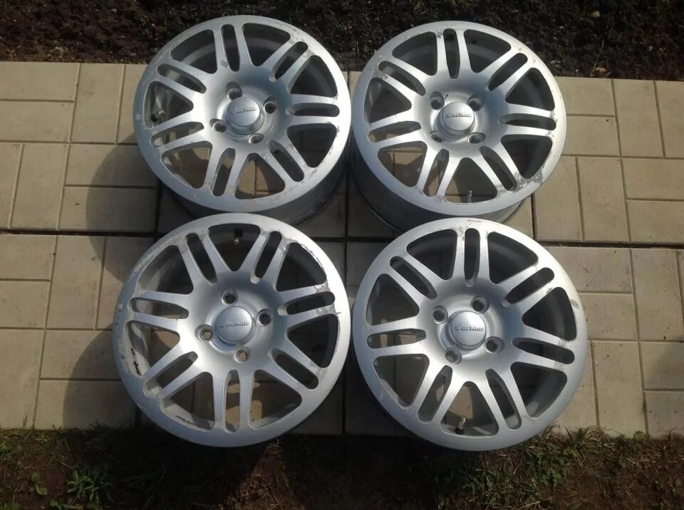 Диски фьюжн r15. Диски фьюжн r15. Диски фьюжн r15. Диск колеса ford fusion r16. 3 r15.