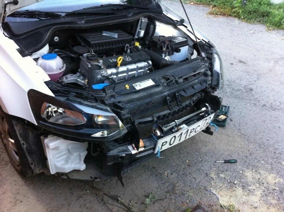 Как поменять сигнал на поло Установка клаксона Volkswagen Polo Sedan, 1,6 л, 2011 года аксессуары DRIVE2